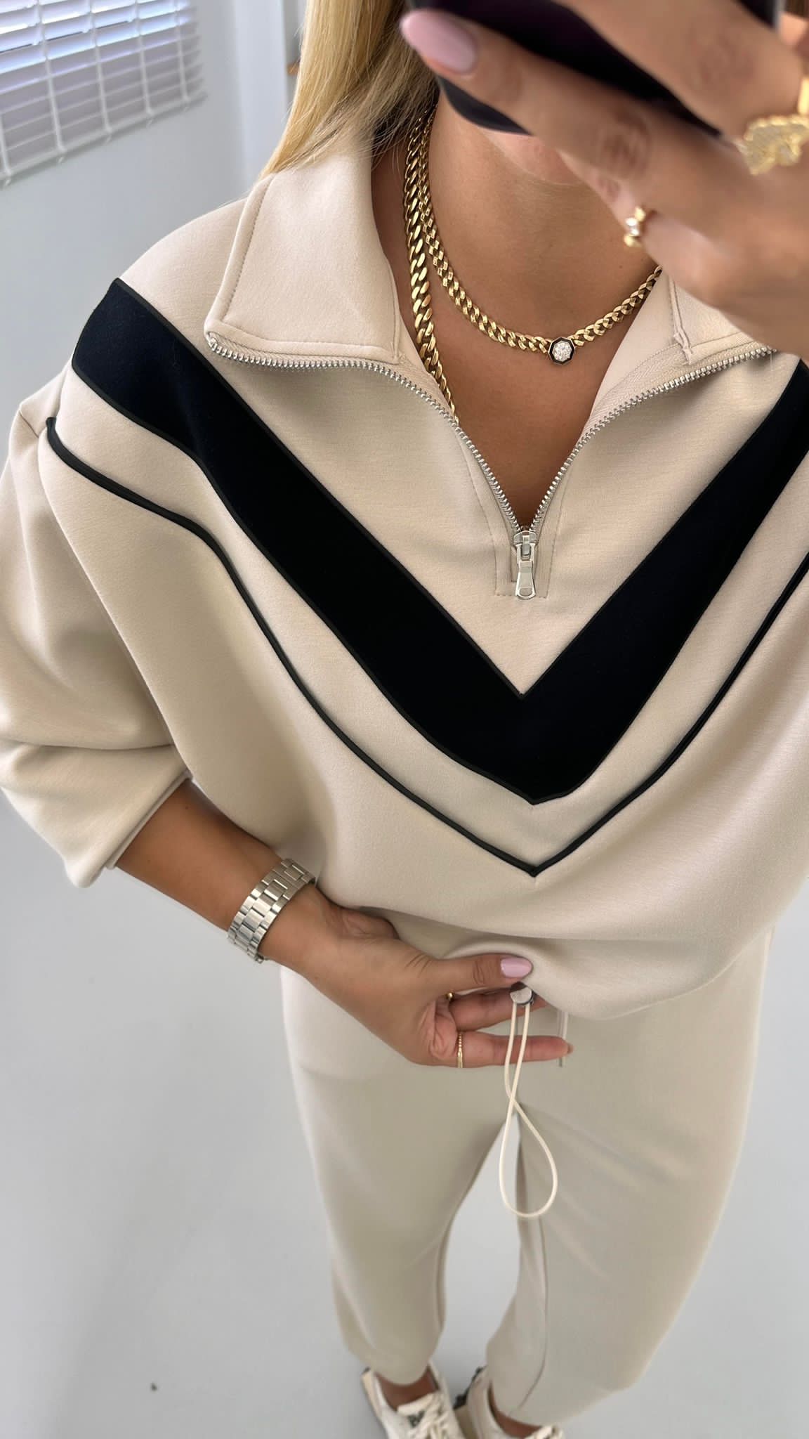 GARNİLİ YARIM FERMUARLI TAKIM