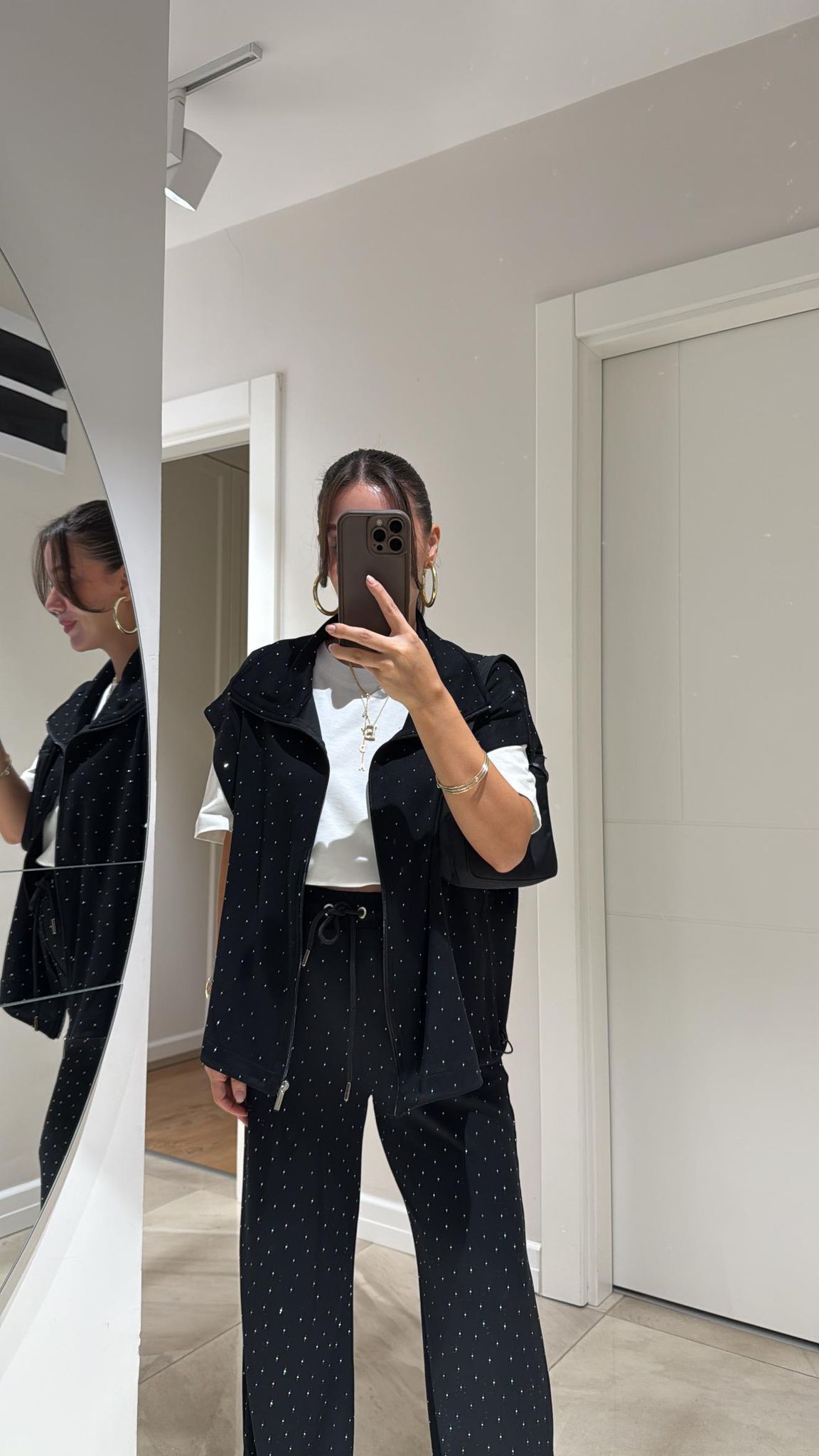 Taşlı Yelekli Takım