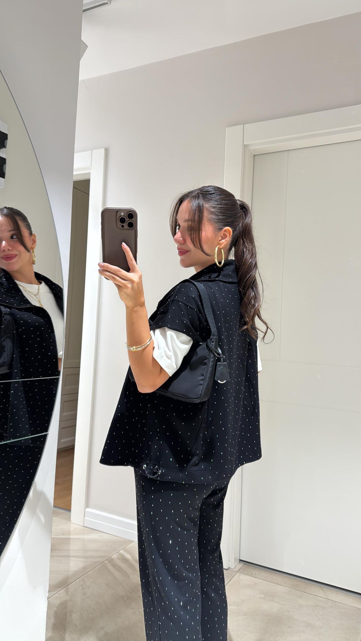 Kadın Rahat Kesim Siyah Taş Desenli Takım